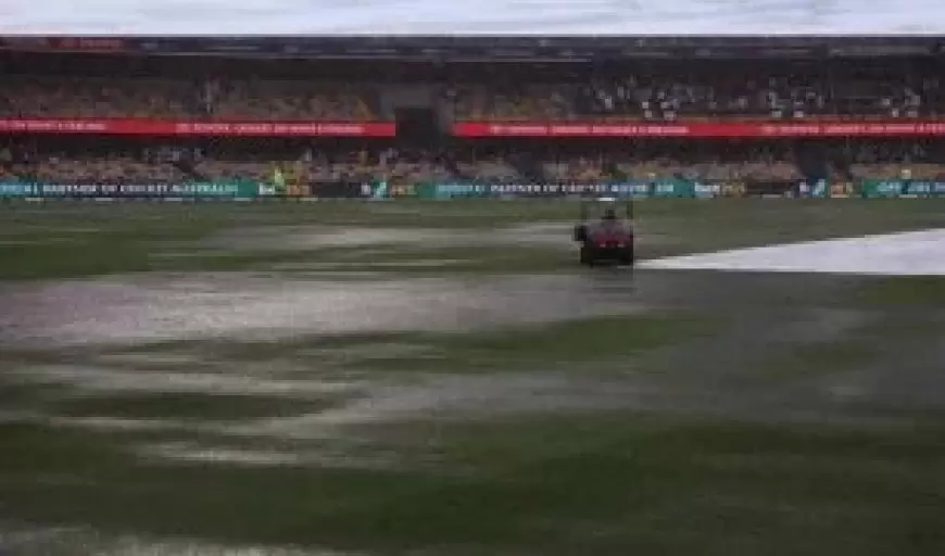 বৃষ্টির কারণে ব্রিজবেন টেস্টে প্রথম দিন খেলা হলো মাত্র ৮০ বল